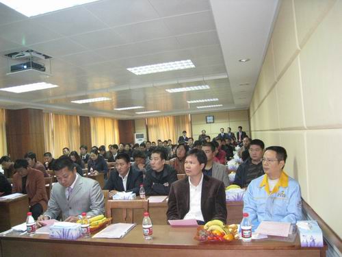 我公司分期召开了08年区域经销商聚会-伟昌铝材