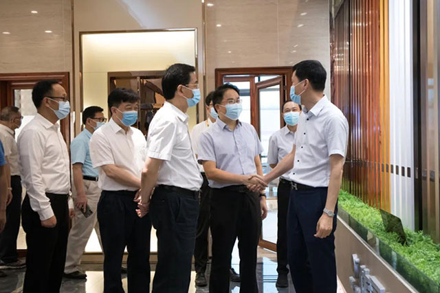 为高质量生长赋能|广西壮族自治区人大常委会莅临pg电子模拟器集团考察