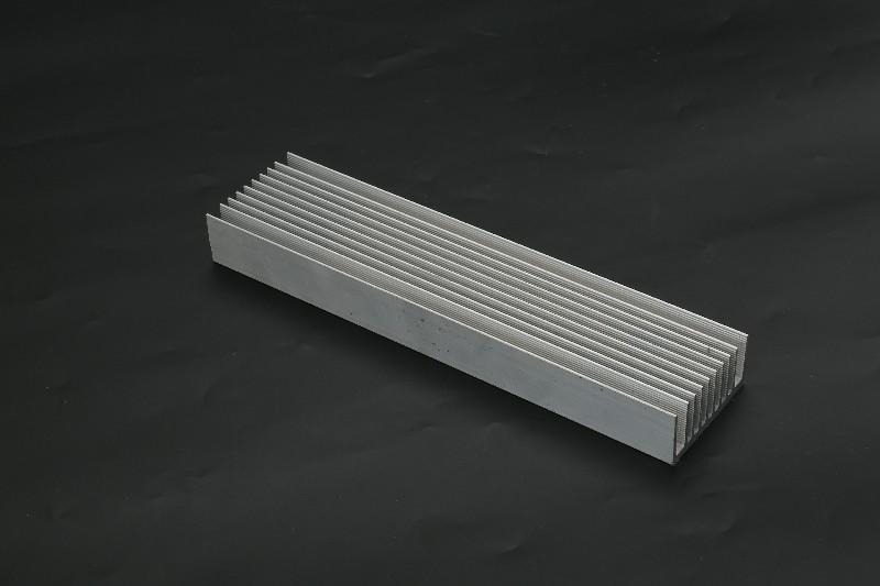 铝型材十大品牌之一pg电子模拟器铝业为您解说工业铝型材开模加工的要领