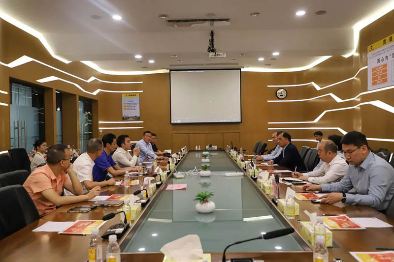 洛阳市人大副主任,新安县委书记宗国明一行莅临pg电子模拟器集团调研考察